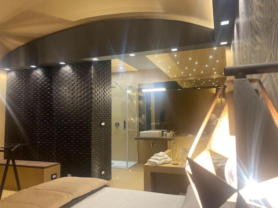 Montesantogroup Suite House Nel Centro Di Napoli Exteriör bild